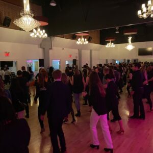 The Benefits of Group Dance Classes