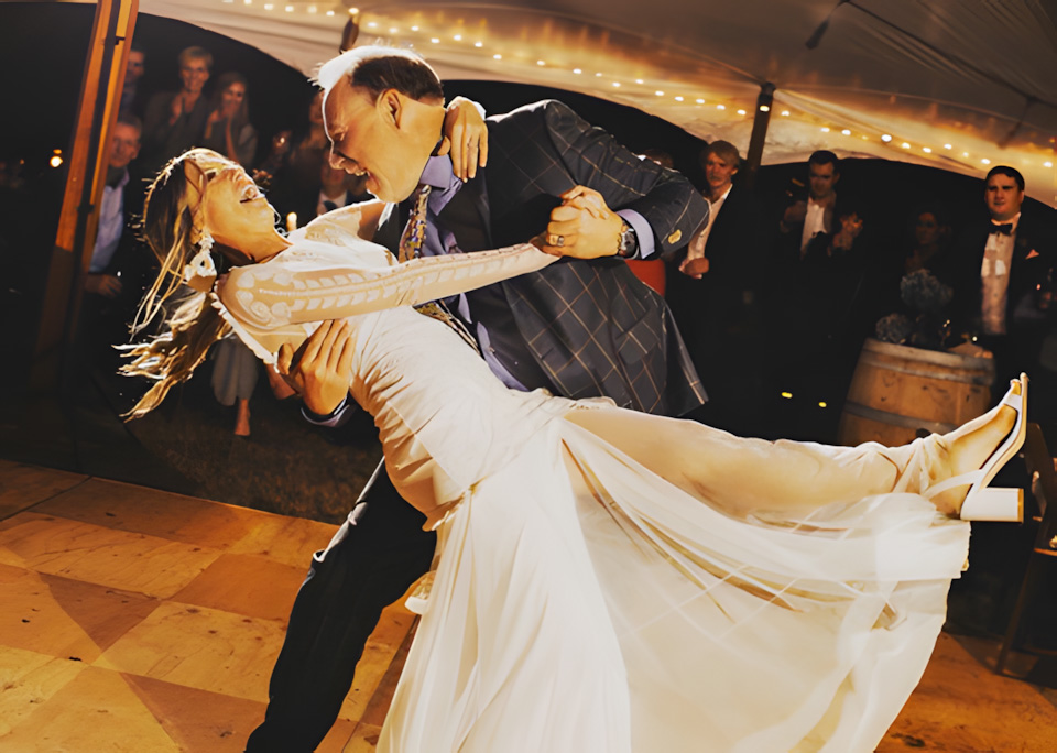 Wedding Dance Lessons - DC Dance Calgary